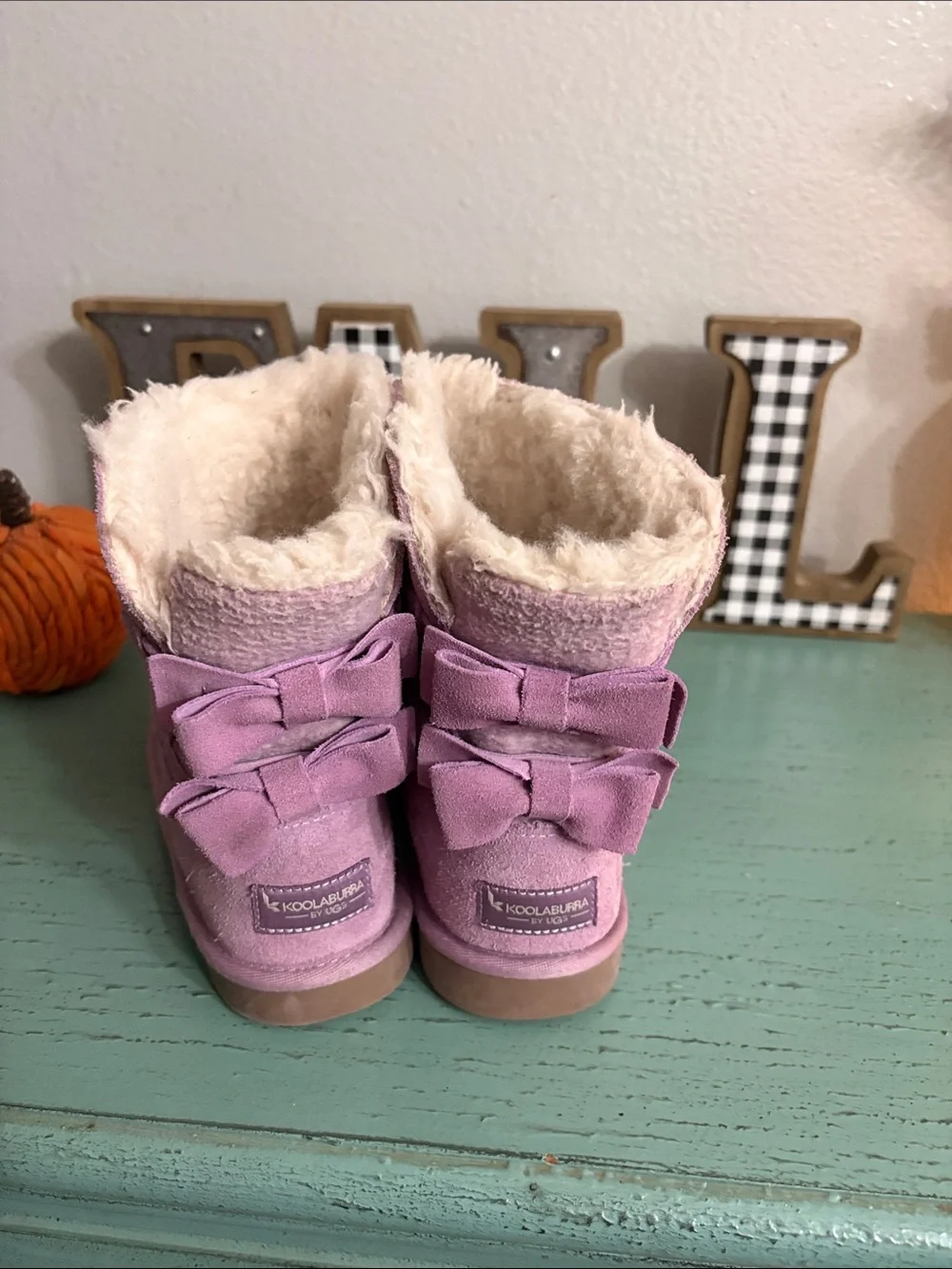 Plush Lined Pink Suede Winter Boots